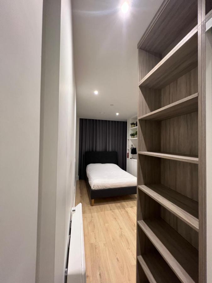 London Luxxe Suites & Apartments - London Heathrow Airport, Terminal 1 2 3 4 5 Hillingdon Eksteriør billede